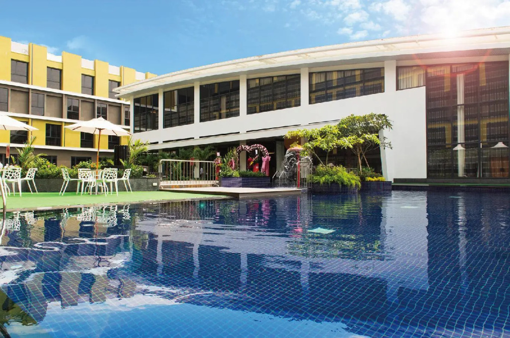 Look Royal Resort