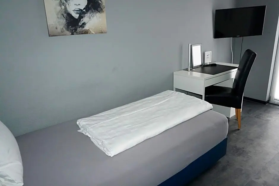 Hotel Come In