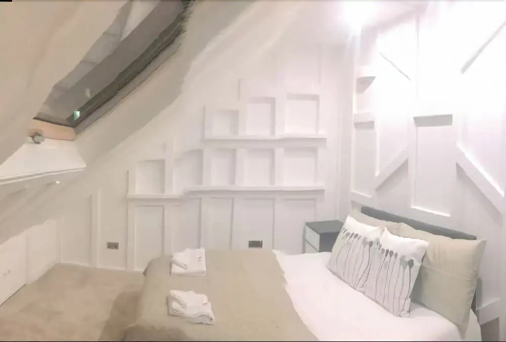 Leicester Square - Brand New 3 Bedroom Flat