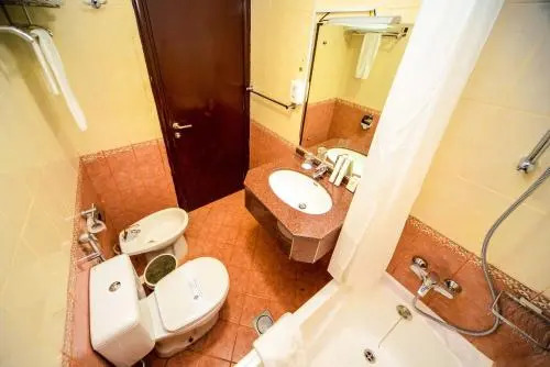 Deluxe Suite At The Doorstep Of Sharjah Mall