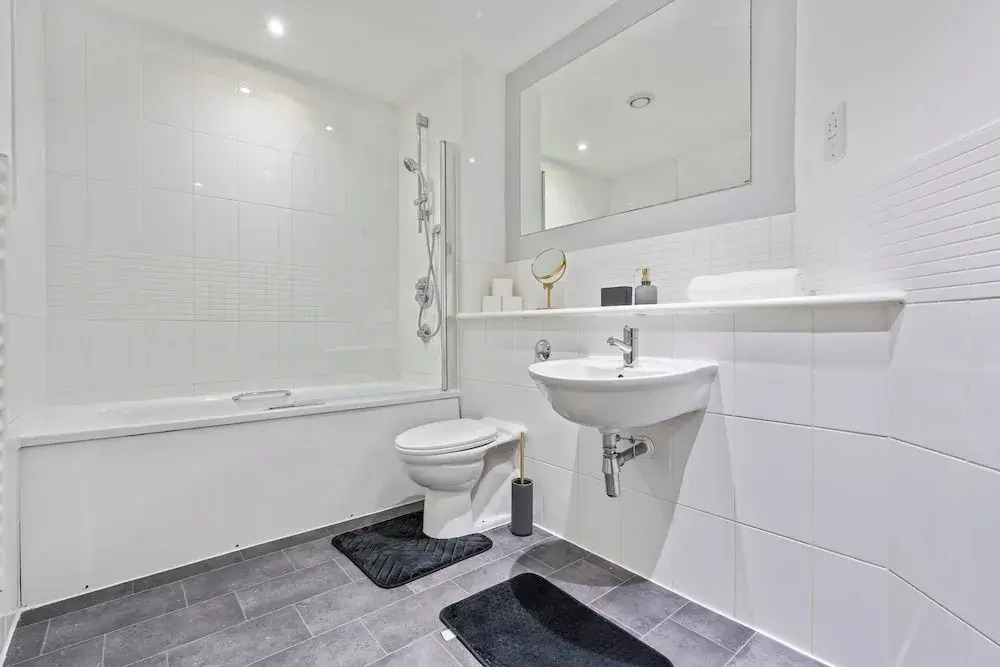 Chic Birmingham Apartment With 2 Bedrooms