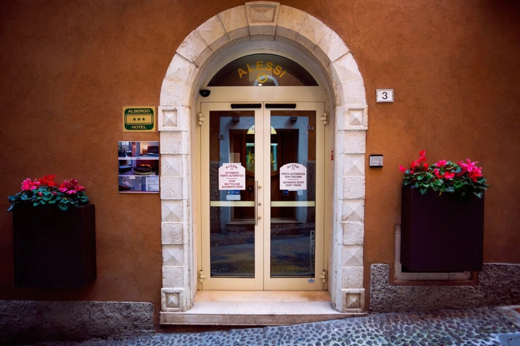 Alessi Hotel Trattoria