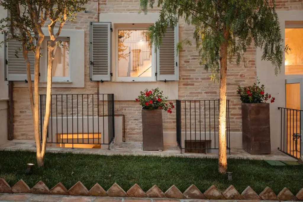 OGNISSANTI GuestHouse & Suites