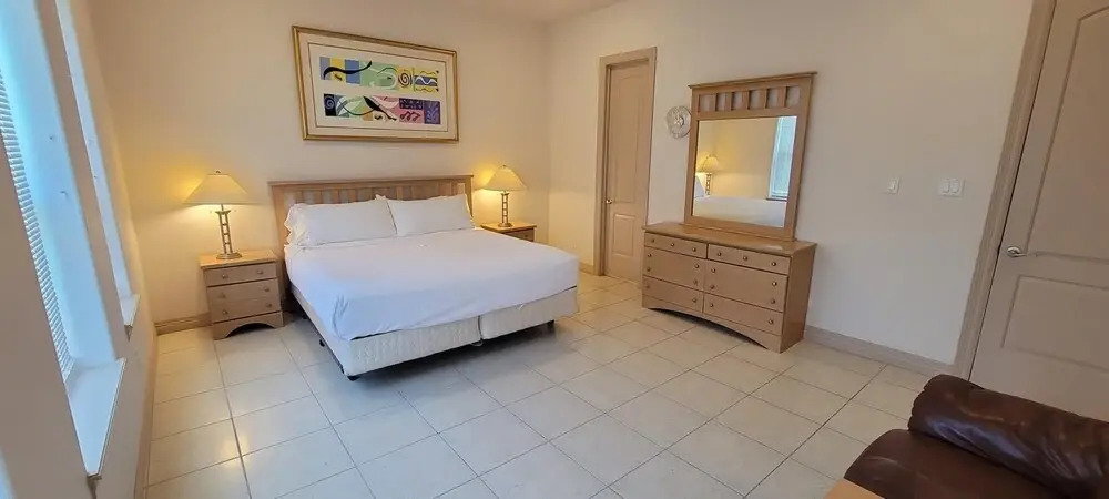 Beach Vibes Pool in Back Allows 8 2 Bedroom Home by Redawning