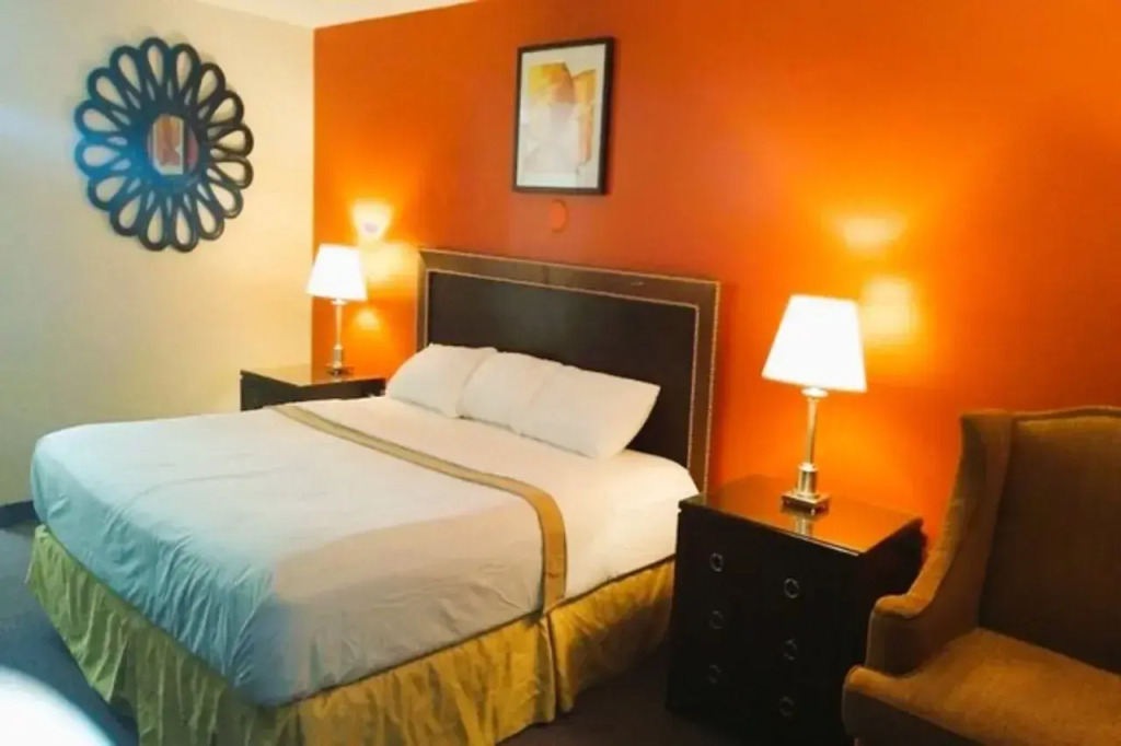 OYO Hotel McIntyre GA, US 441