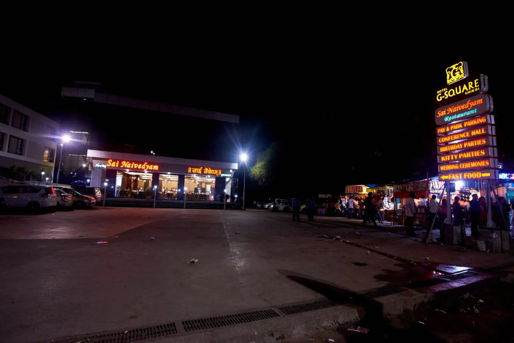 Hotel G-Square - Shirdi