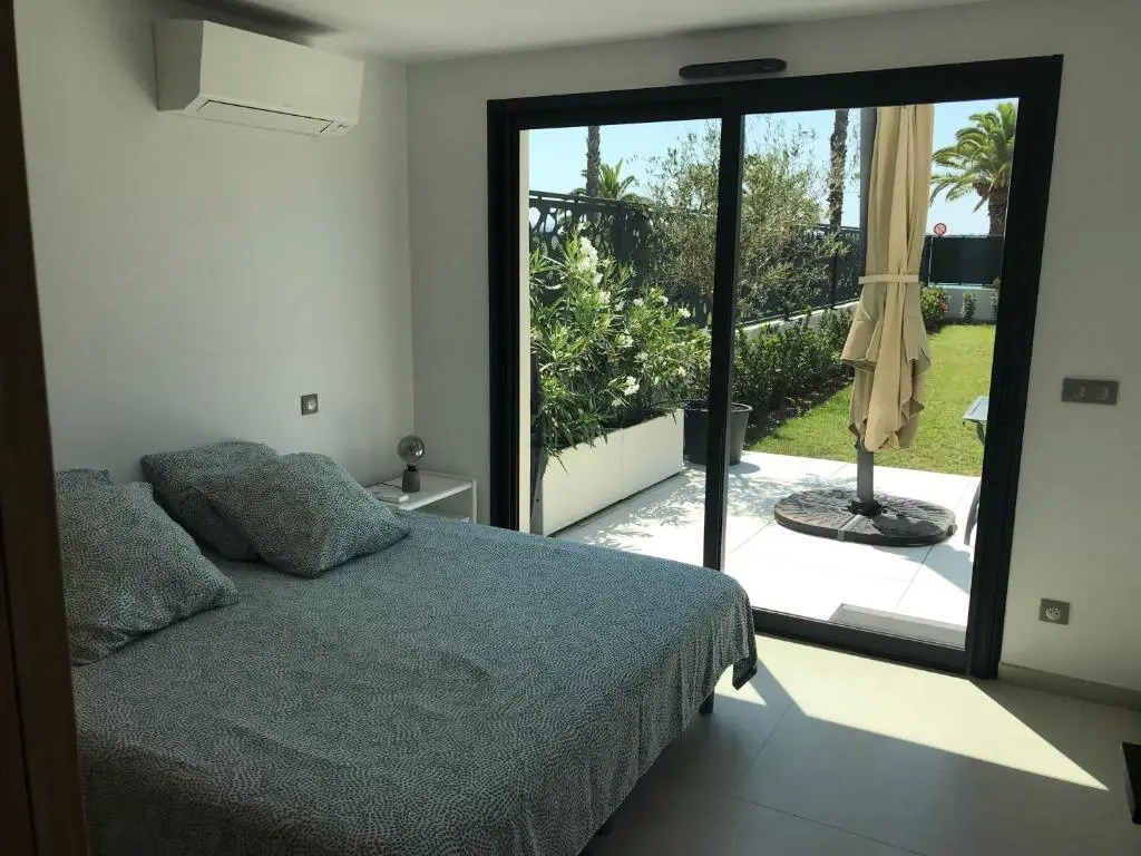 BLUEBAY2 Bandol Appartement T3 Face à la mer