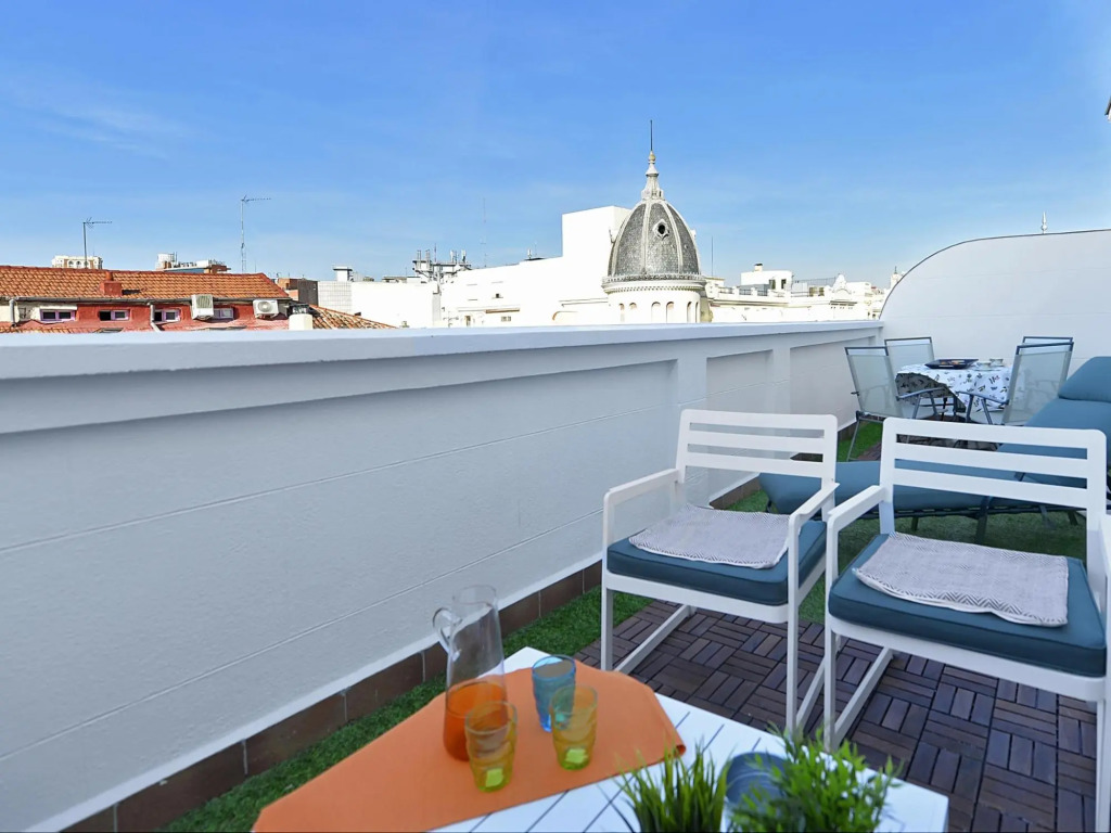 PUERTA DEL SOL Premium 1BR 1BT