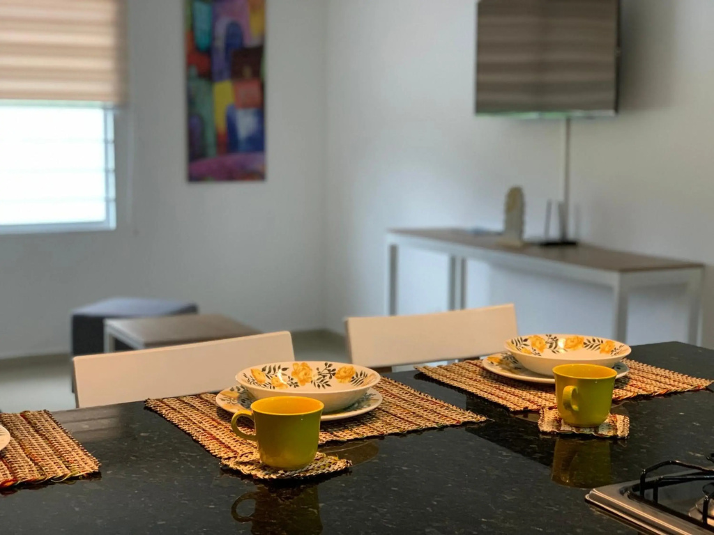 Precioso apartamento con piscina.