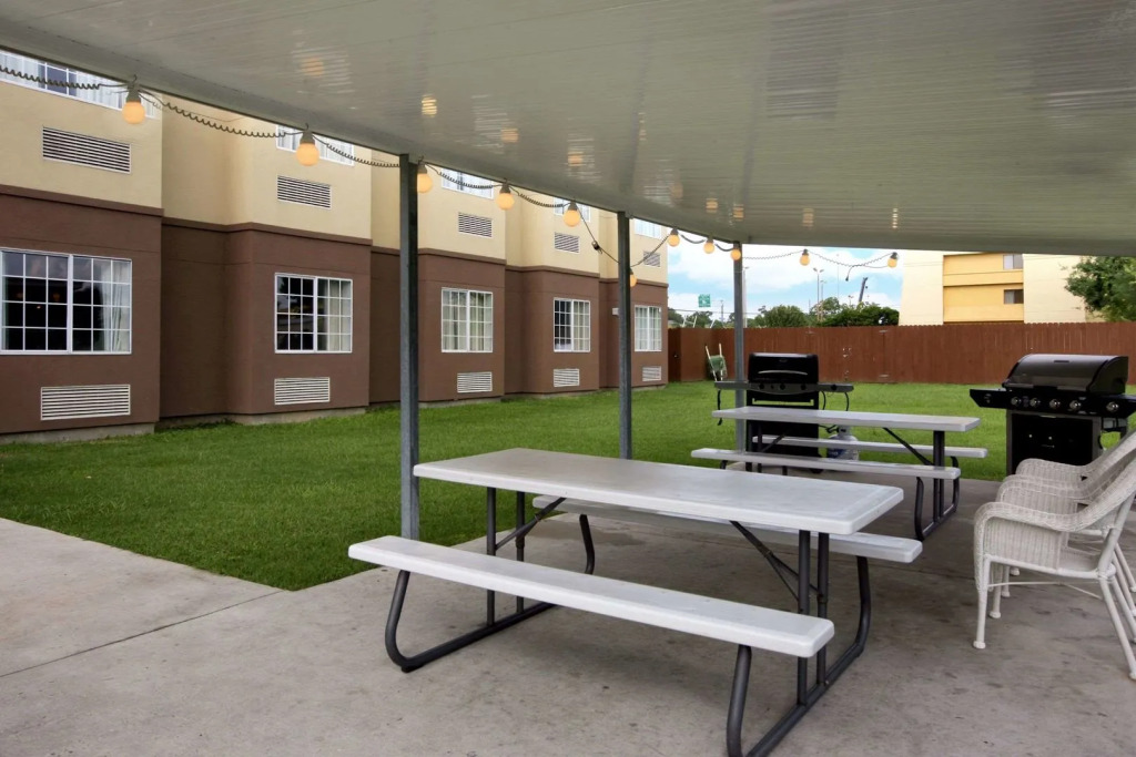 Trident Inn & Suites, Baton Rouge