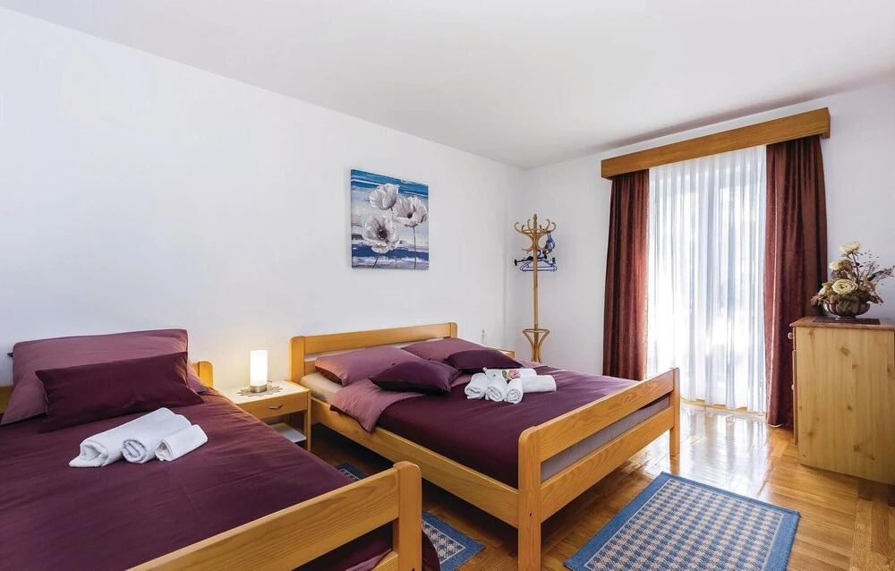 Beautiful Home in Selce With Wifi and 3 Bedrooms