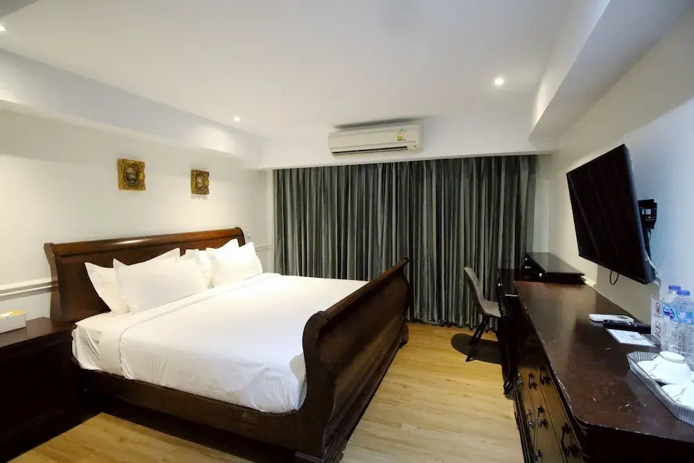 Sasha House-Hotel-Senanikom