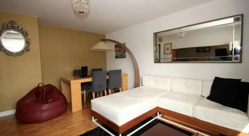 FG Property - Kensal Town, Warfield Road