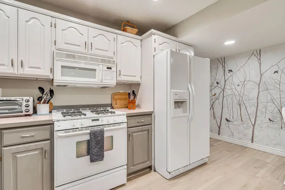 Lovely Remodeled North Salt Lake Apt: 7 Mi to Dtwn
