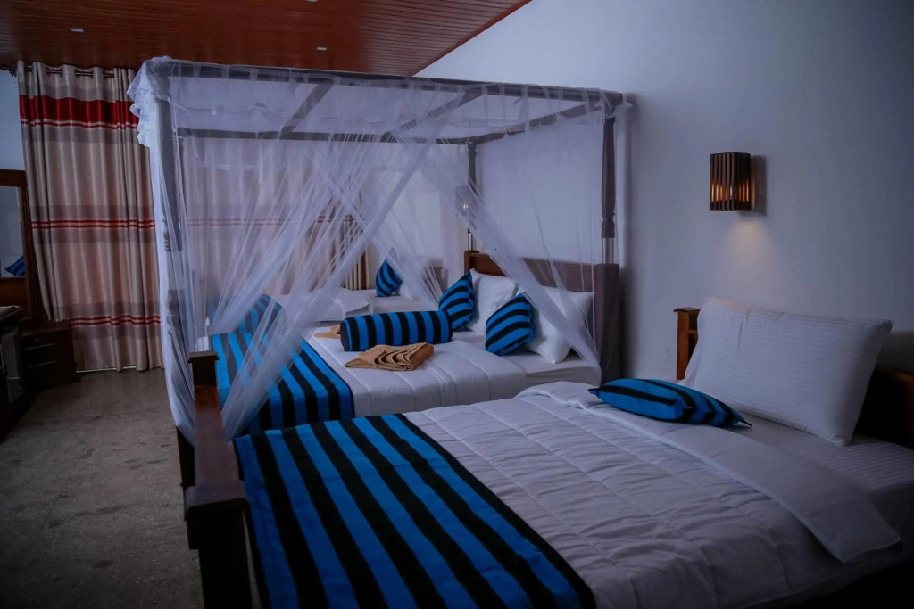 Hotel City Grand Ella