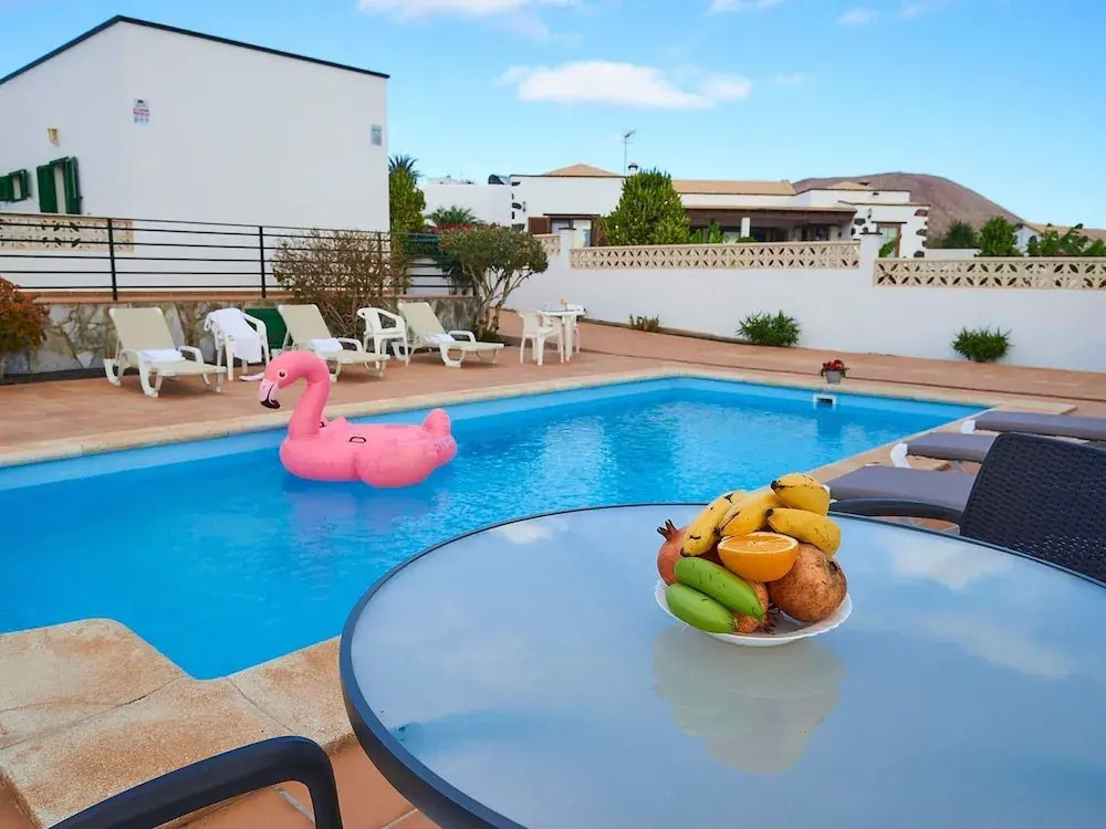 Villa in La Oliva with Volcano View Pool