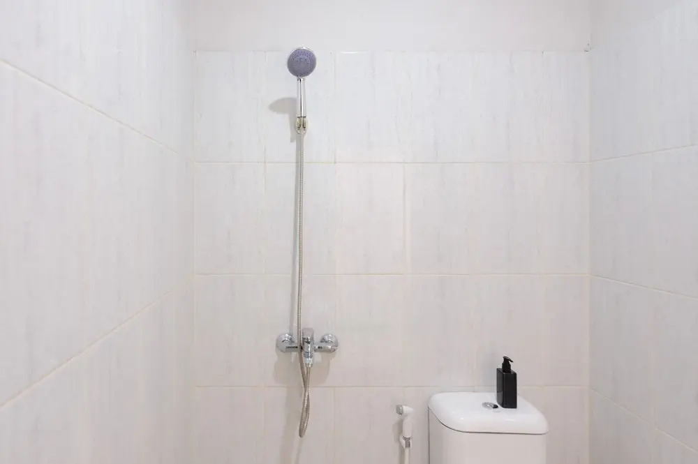 RedDoorz Plus Near Kebun Raya Bogor