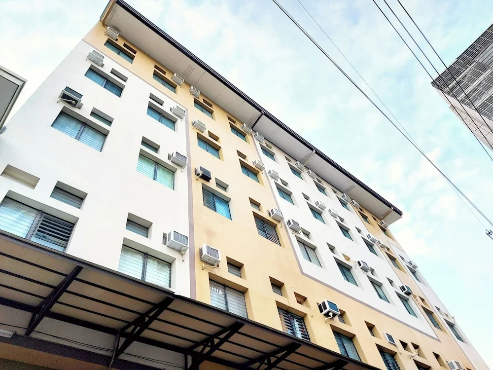 airobedz MANILA - A Value Hotel