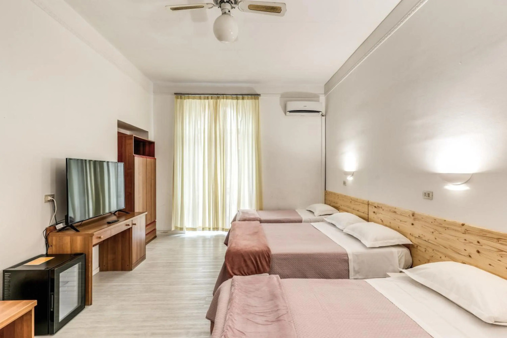 Hotel Altavilla 9