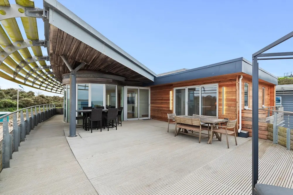 Sea Breeze - Spectacular Sea Views