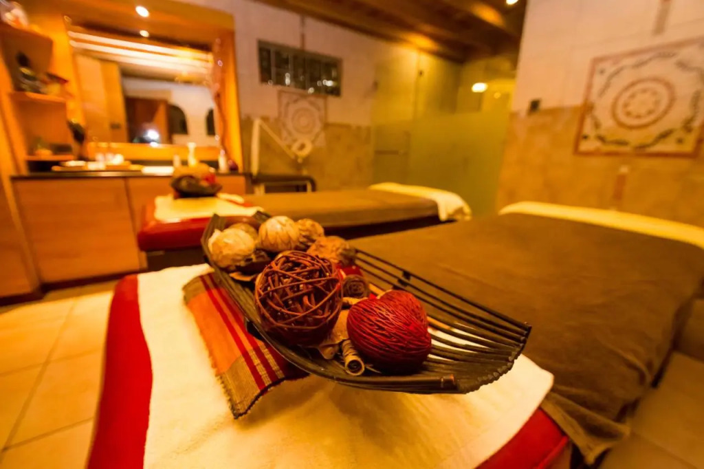 Muthu Silver Springs Hotel