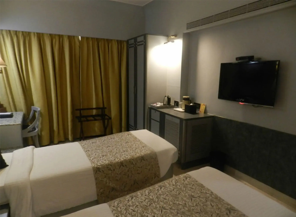 Regenta Place The Emerald