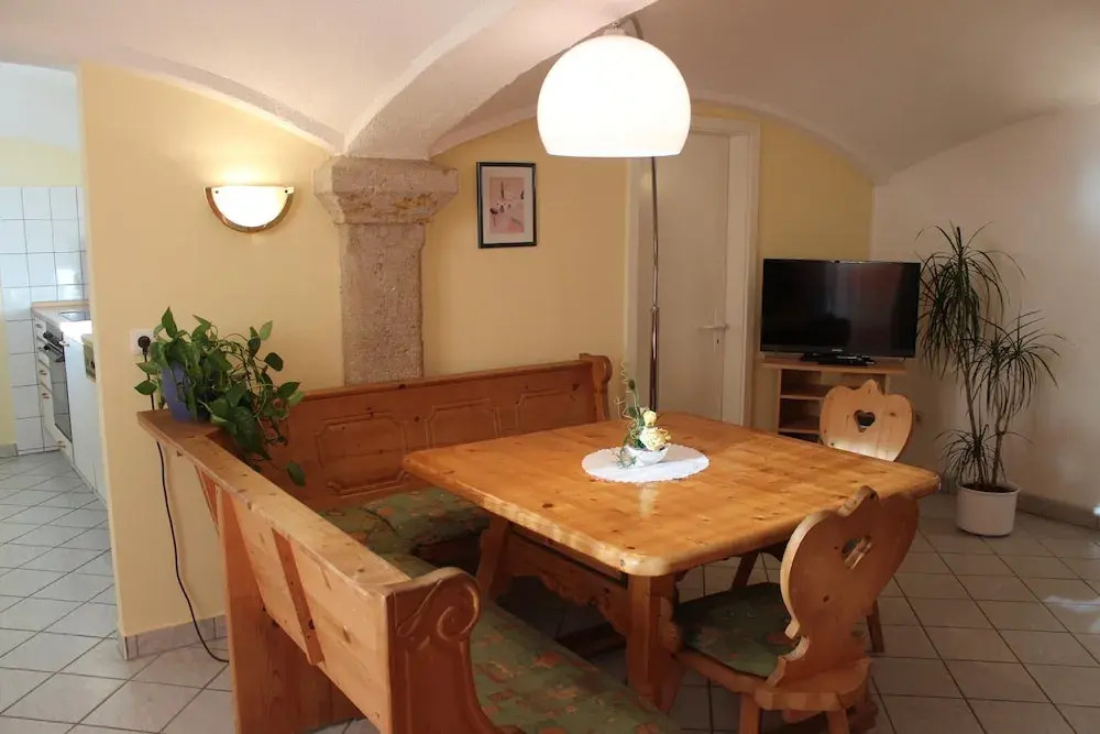 Cosy Apartment in Weissig With Garden