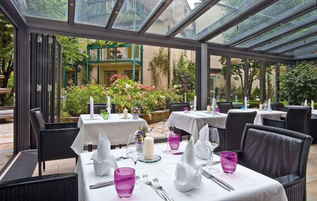 MAXIMILIAN MUNICH Apartments & Hotel