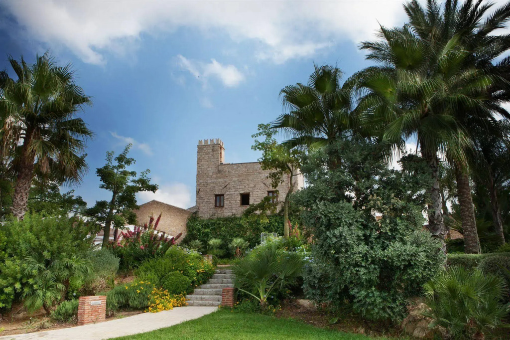 Il Baglio Della Luna Relais by Le Dhome Sicily