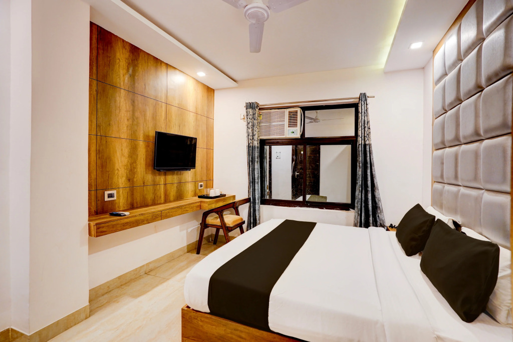 Hotel O Haridwar Near Shanti Kunj