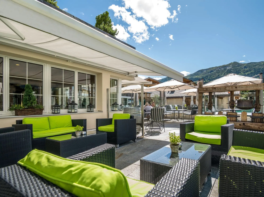 Hotel Lenzerhorn - Alpine Stay, Spa & Savour