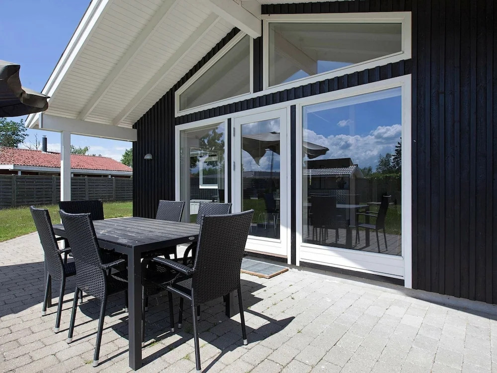 Cozy Holiday Home in Væggerløse With Private Whirlpool