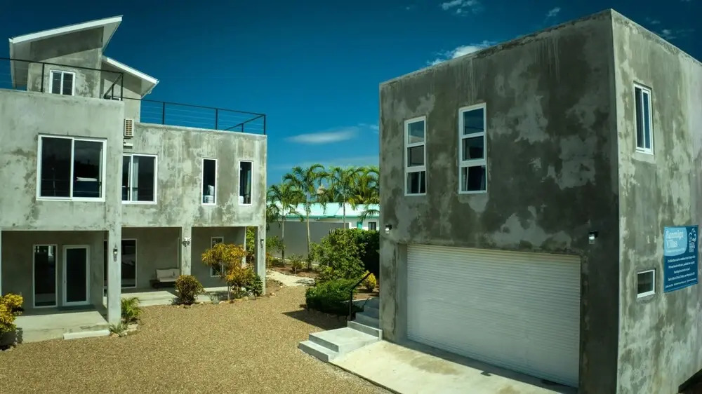 Conmigos 3 Bedroom Condo - Unit 1