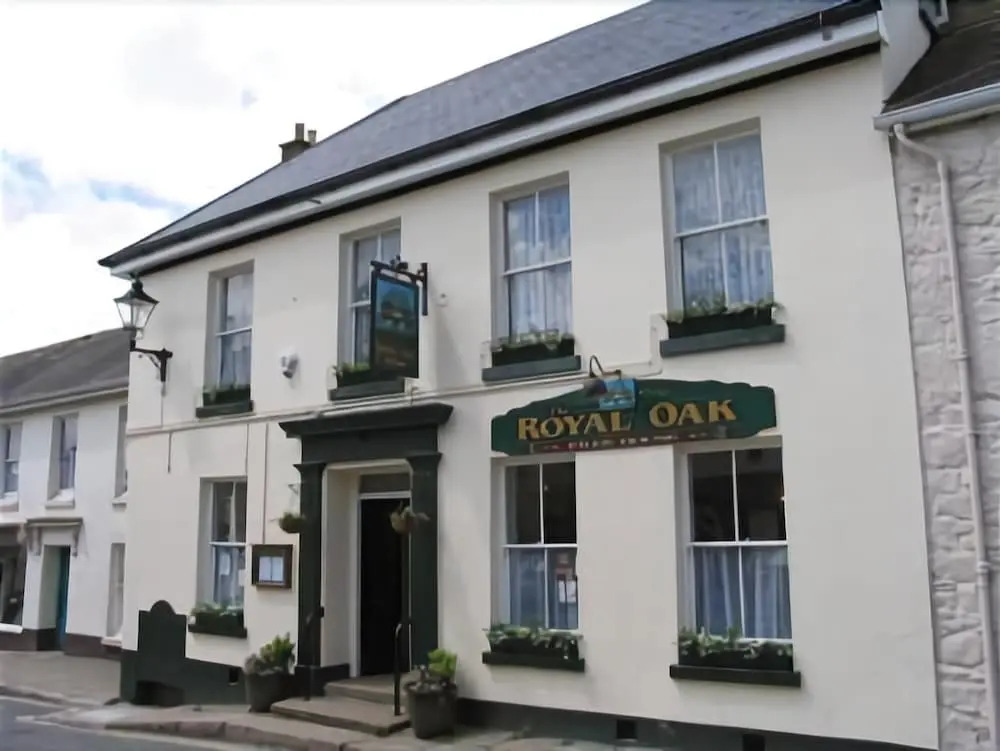 Station House, Dartmoor and Coast located, Village centre Hotel