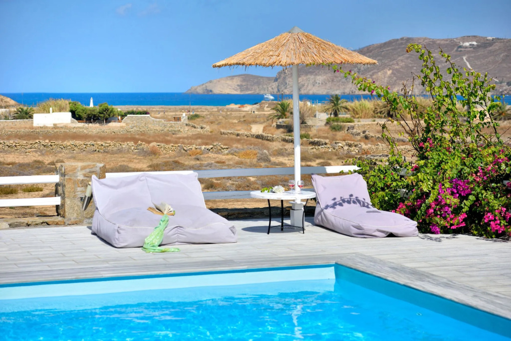Mykonos AG Villas in Ftelia Beach