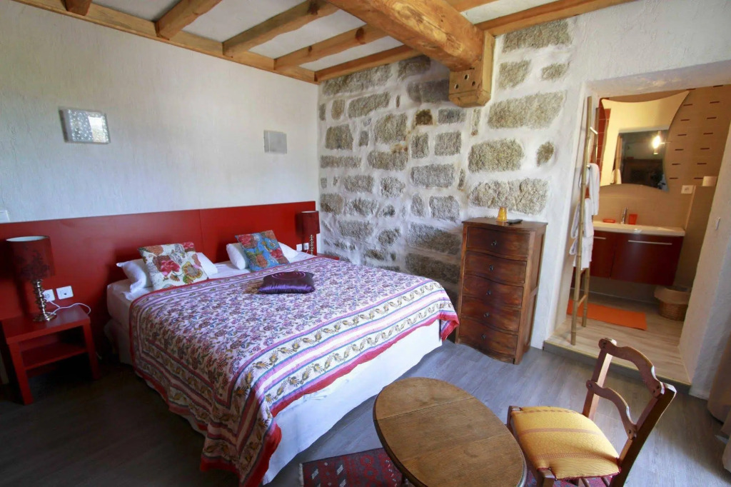 Auberge U nAntru Versu