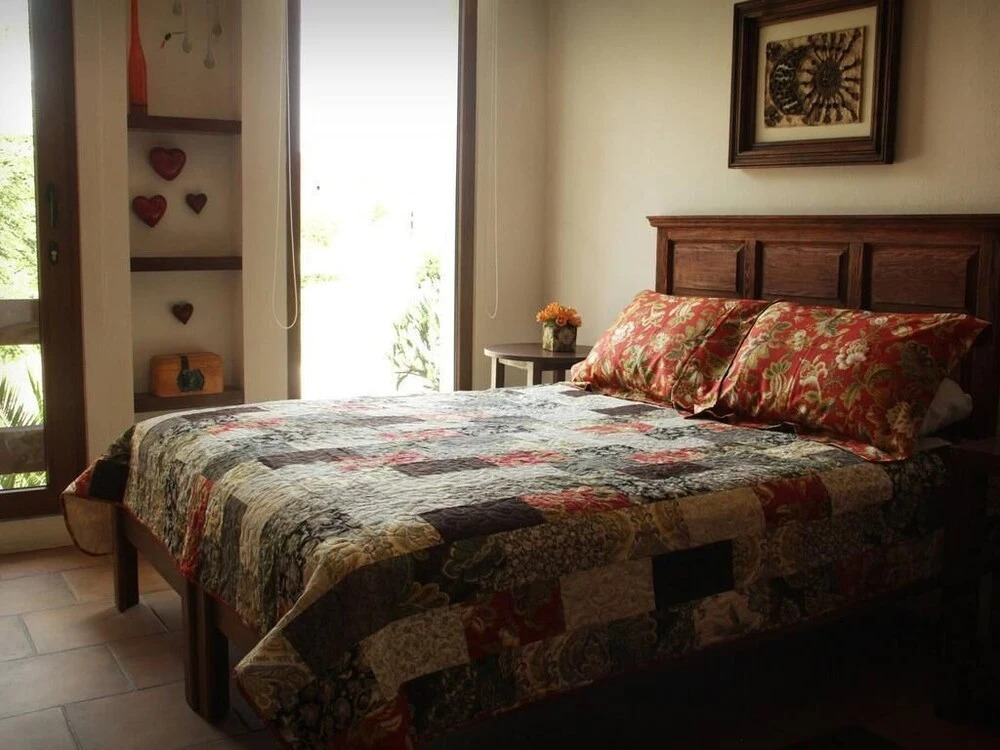 5 Minutes From Downtown, Great Views Casa Toscana