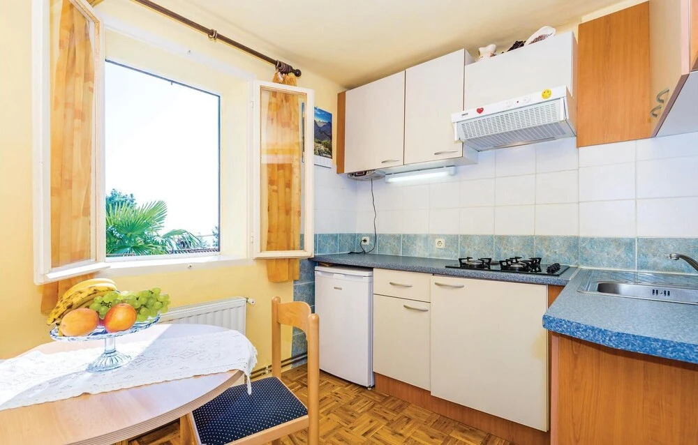 Pet Friendly Apartment In Moscenicka Draga