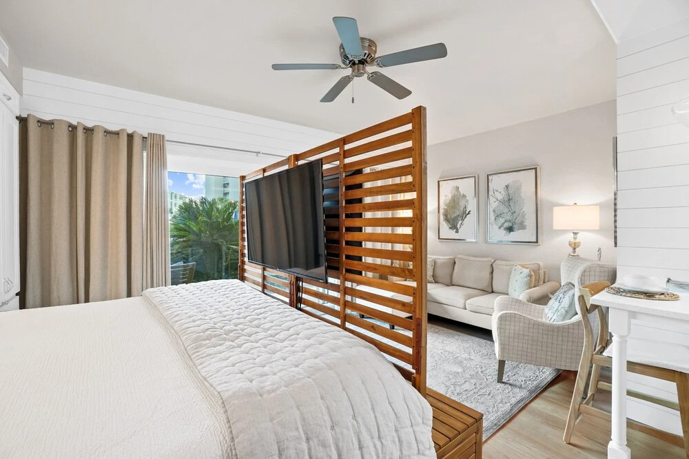 30A Emerald Hill Beach Resort by Panhandle Getaways
