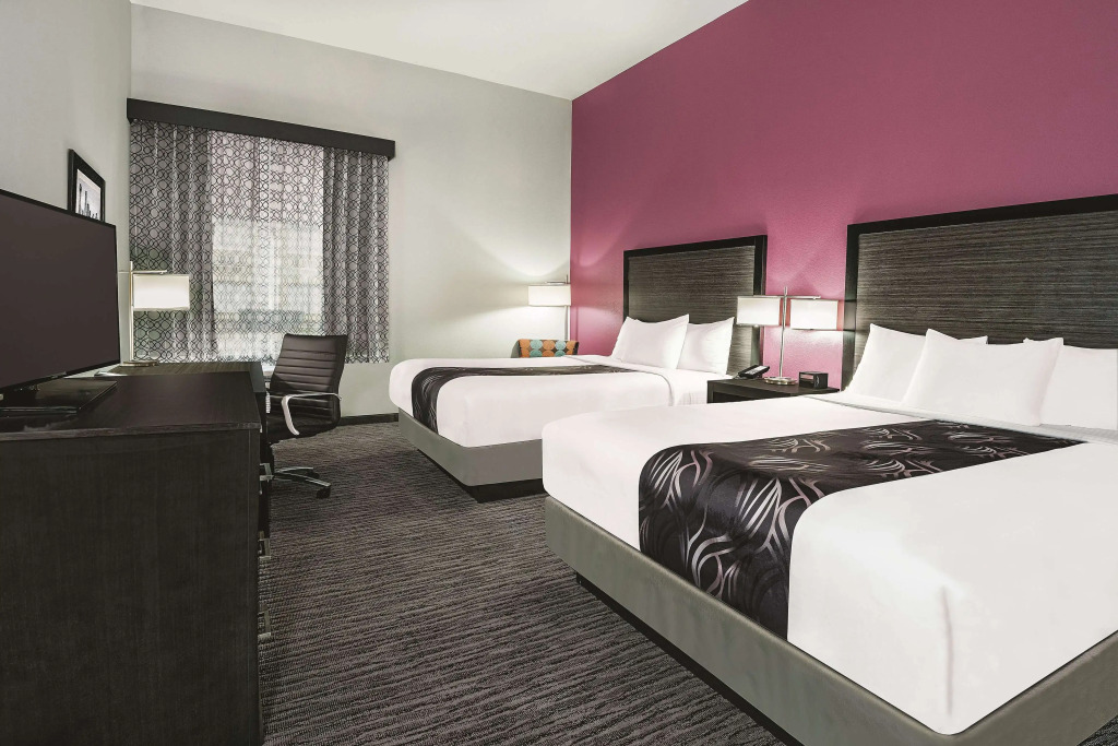 La Quinta by Wyndham Dallas Grand Prairie North