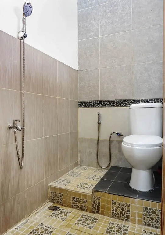 OYO 90846 Guesthouse Bintaro Asri Syariah