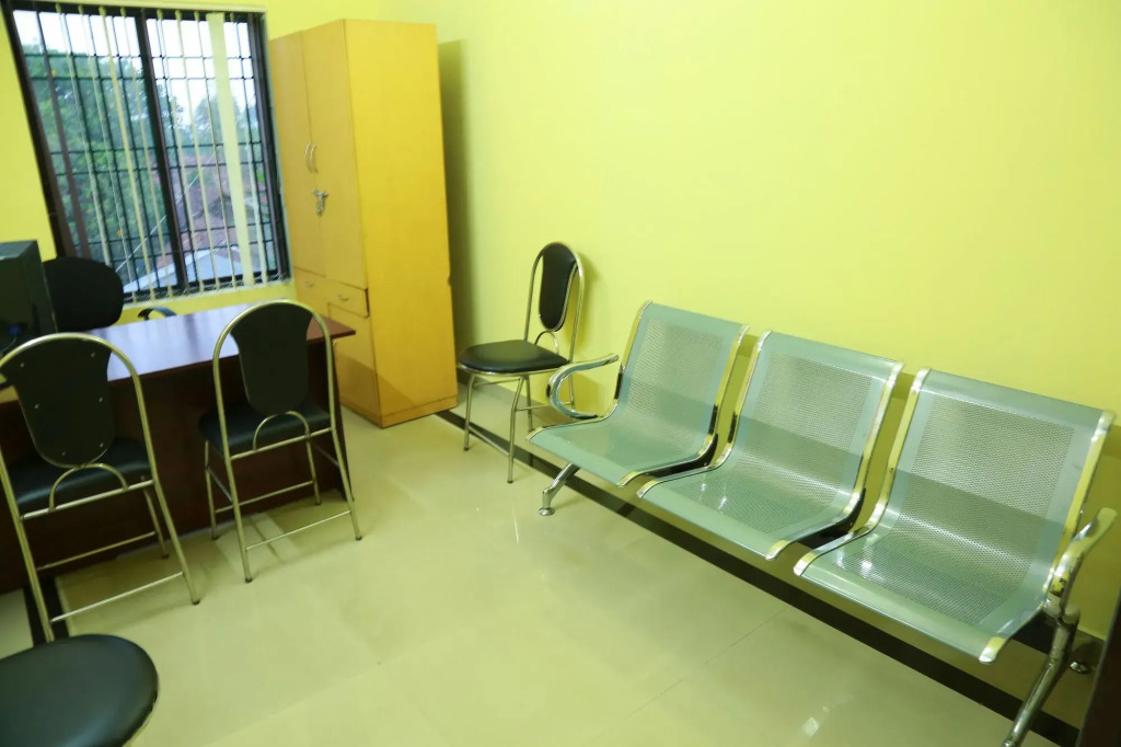 Diamond Inn By OYO Rooms