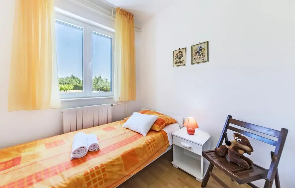 Amazing Apartment in Nedescina With 3 Bedrooms, Internet and Outdoor Swimming Pool