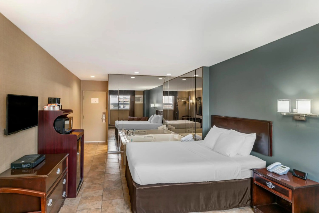 Econo Lodge Hotel Brossard