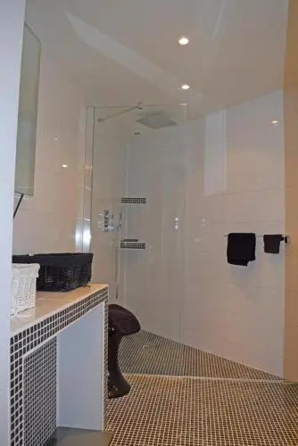 Villa Des Cinq Palmiers