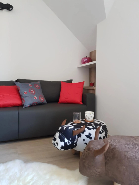 Vila Mojca SKI IN&OUT - Apartmaji Lena