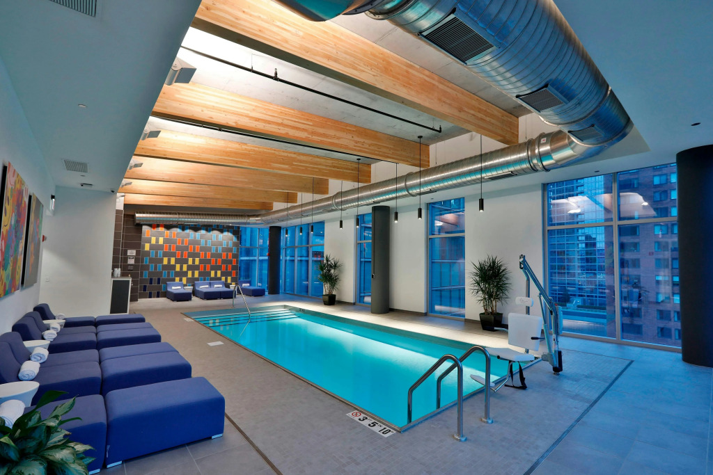 Aloft by Marriott Chicago Mag Mile