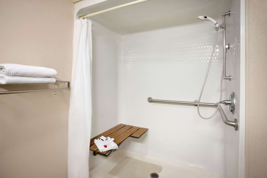 Baymont Inn And Suites Dexter