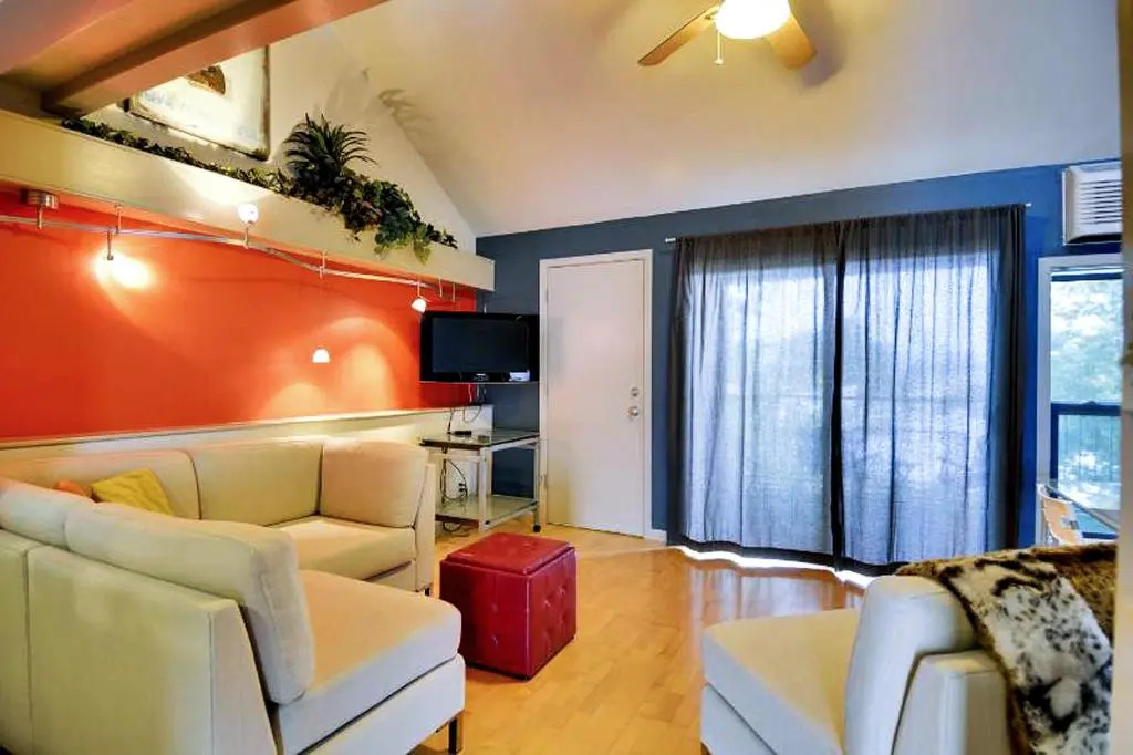 Barton Hills Condominiums
