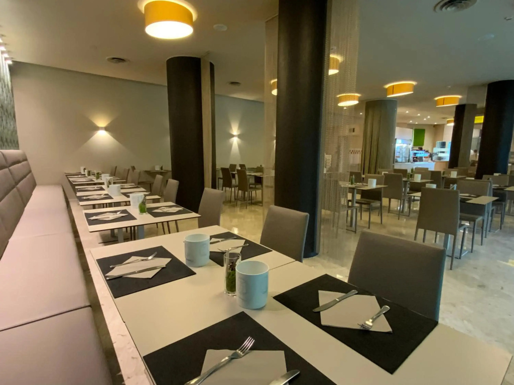 International Beach Hotel